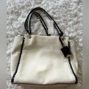 Urban expressions Stacy tote. NWT.